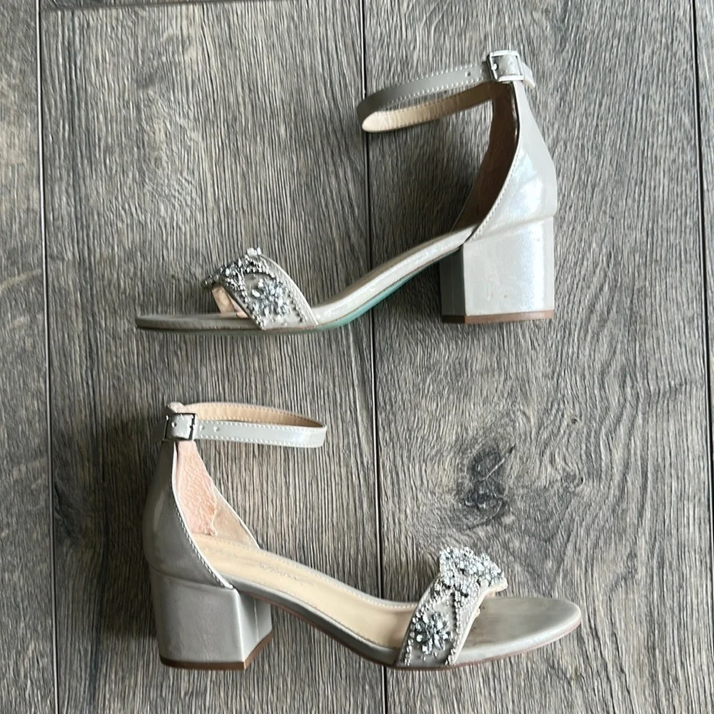 Betsey Johnson shoes metallic pumps amazing jewels ankle straps style is Blue